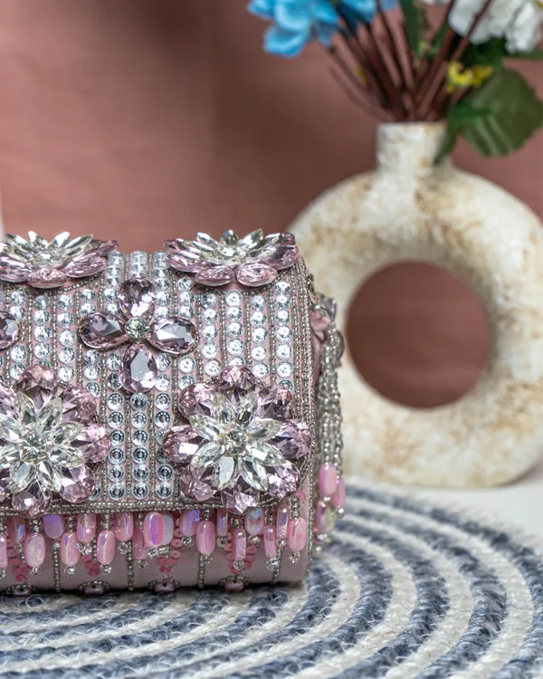 Lunara_Bloom_Crystal_Bag